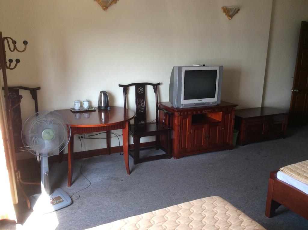 Ngoc Mai Hotel Ha Long Quarto foto