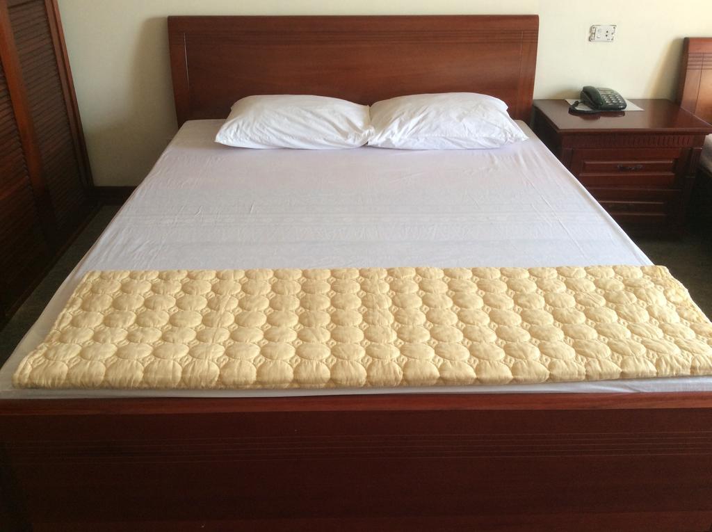 Ngoc Mai Hotel Ha Long Quarto foto